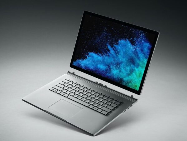 پ تاپ مایکروسافت Surface Book 2 i7 16GB 1TB SSD 2GB